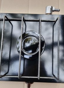 Плита газова настільна 2‑конфорочна (таганок) для роботи від магістрального газу.